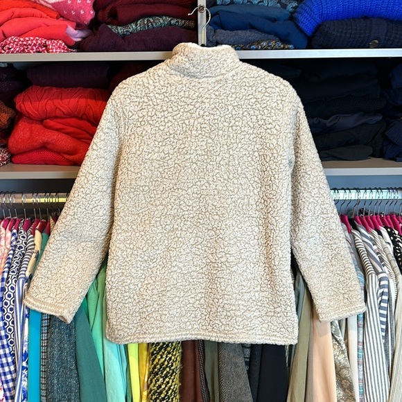 Love Tree beige long sleeve 1/4 zip mock neck pullover size S - Picture 3 of 3